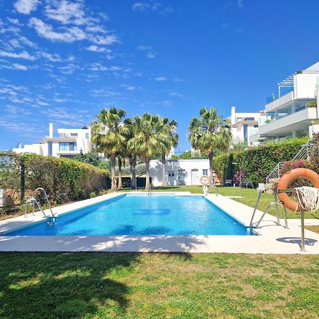 Luxury Ground Floor Apt - 300 M To Cabopino Golf 马尔韦利亚 外观 照片