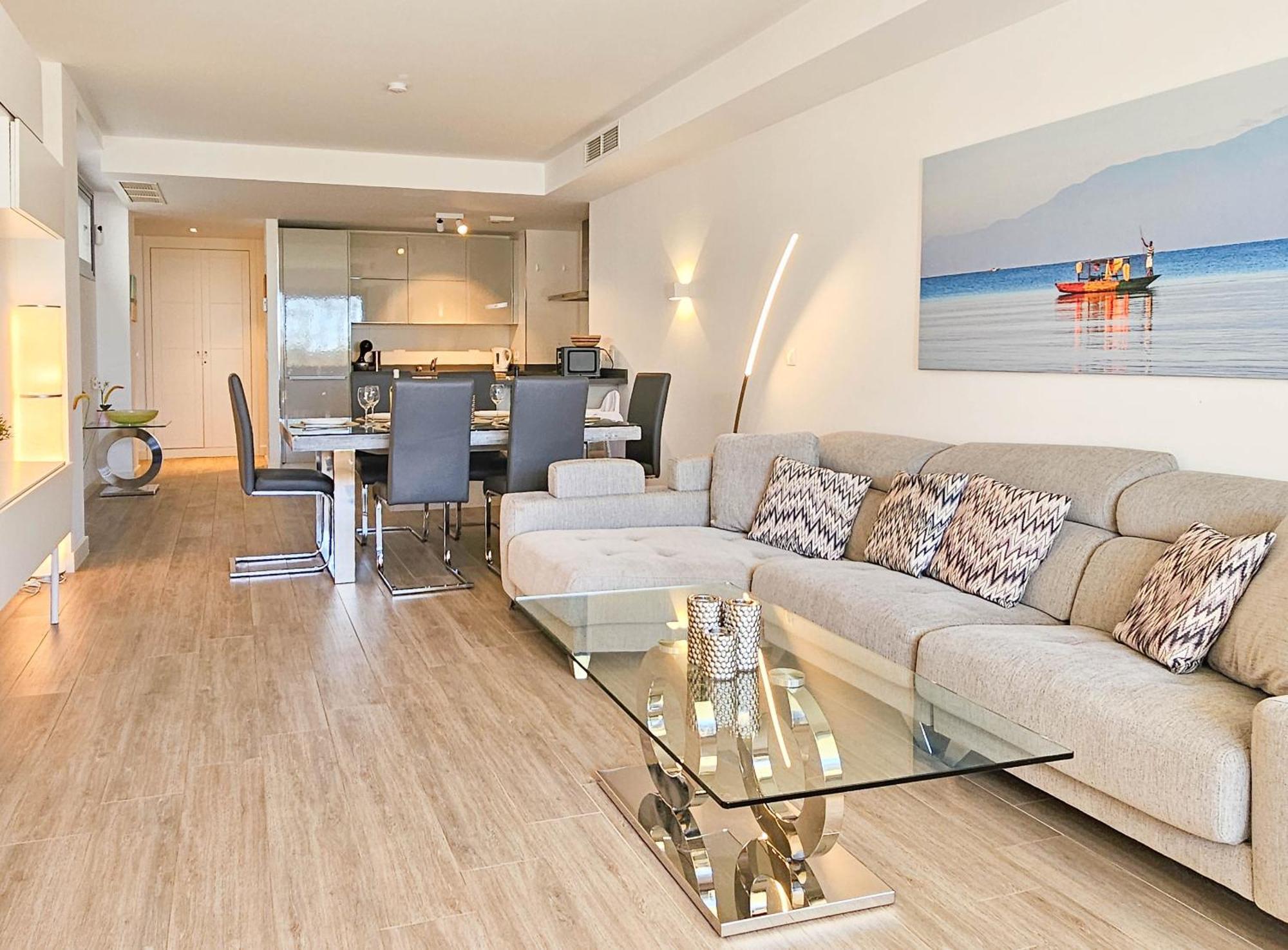 Luxury Ground Floor Apt - 300 M To Cabopino Golf 马尔韦利亚 外观 照片