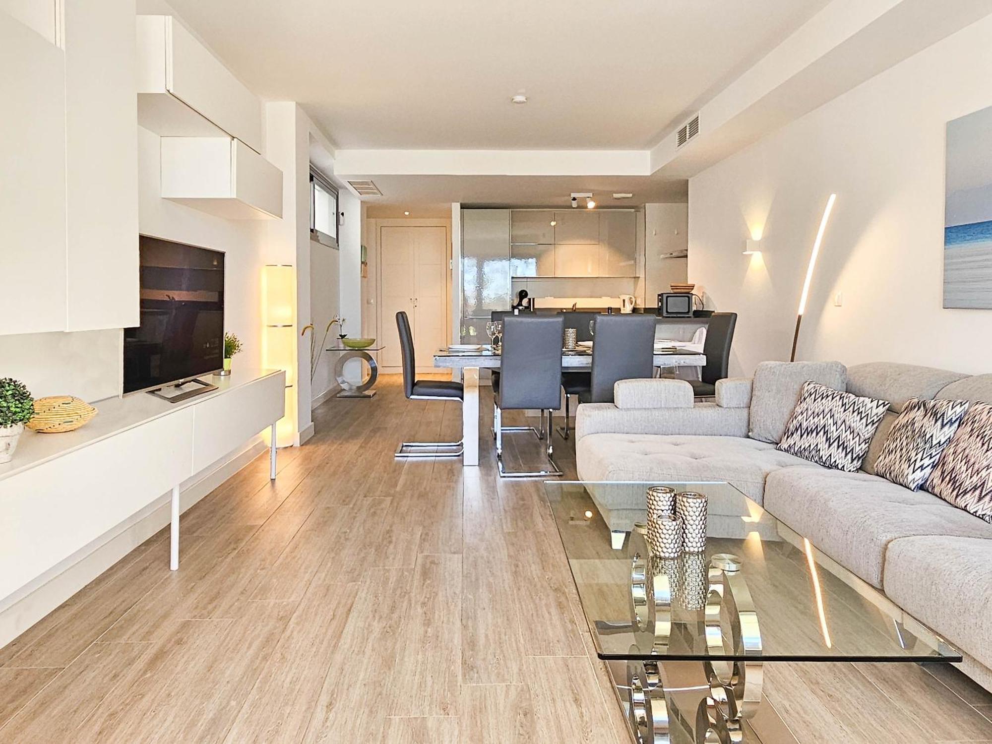 Luxury Ground Floor Apt - 300 M To Cabopino Golf 马尔韦利亚 外观 照片