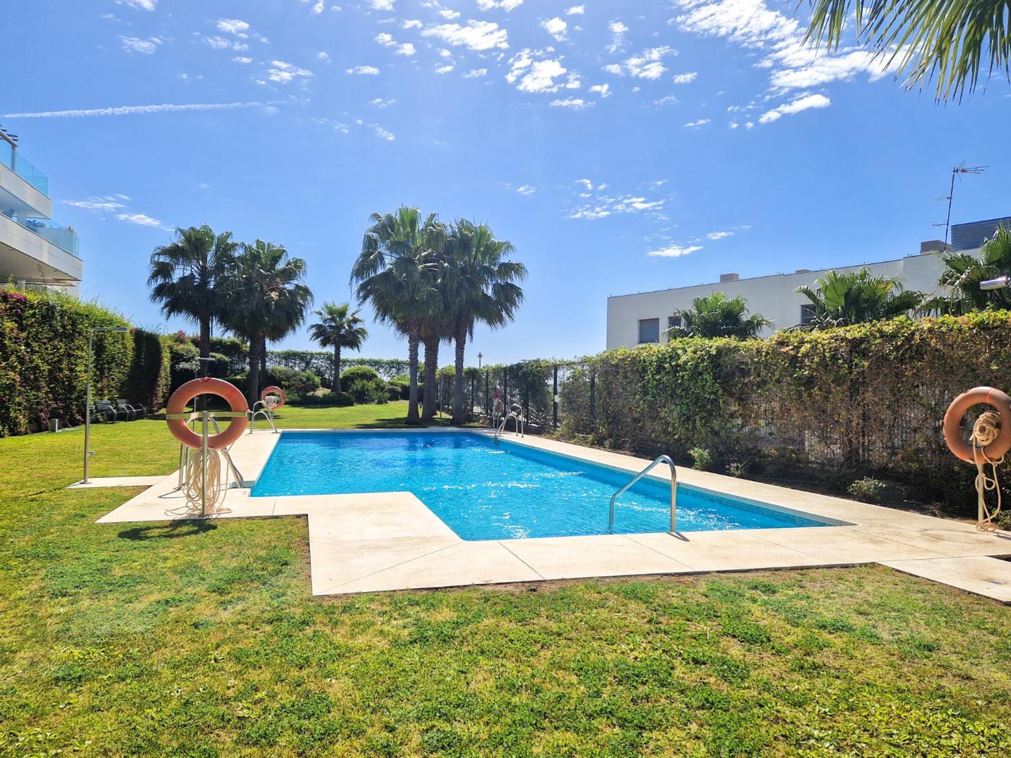 Luxury Ground Floor Apt - 300 M To Cabopino Golf 马尔韦利亚 外观 照片
