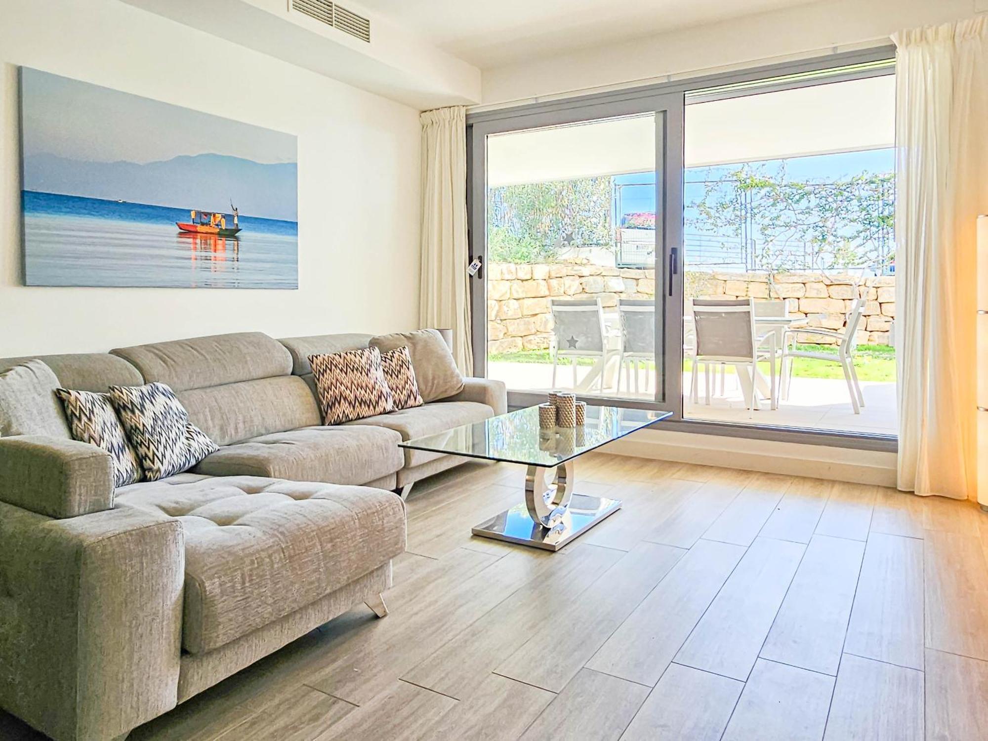 Luxury Ground Floor Apt - 300 M To Cabopino Golf 马尔韦利亚 外观 照片