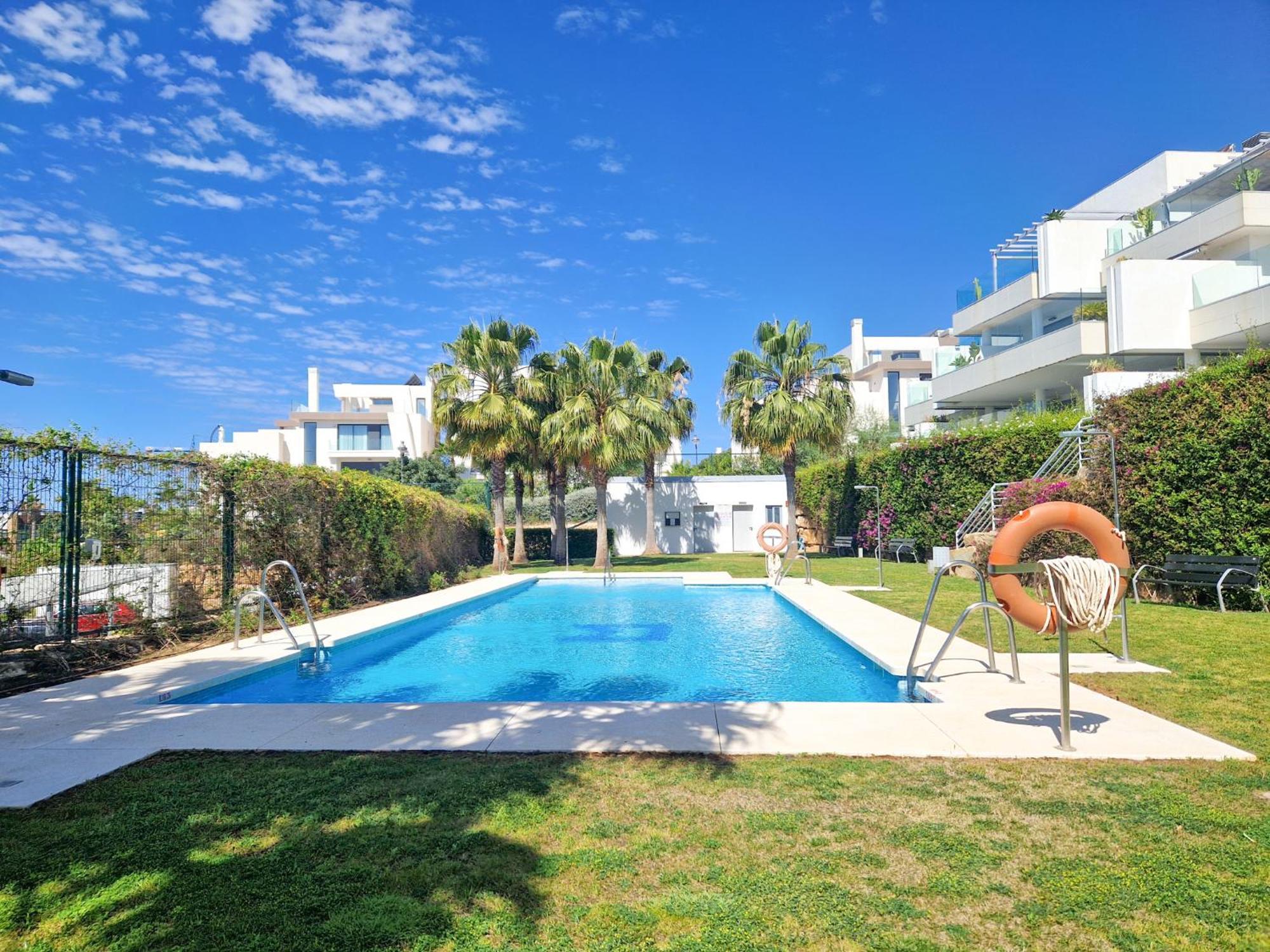 Luxury Ground Floor Apt - 300 M To Cabopino Golf 马尔韦利亚 外观 照片